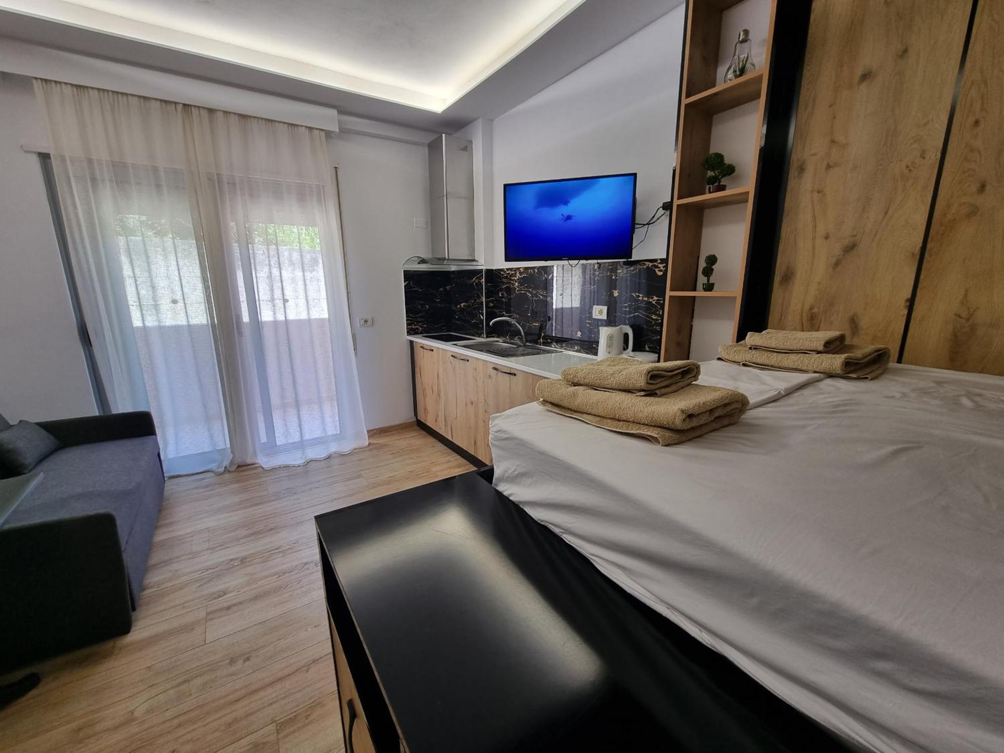 Teo'S Deluxe Studios Vlorë 外观 照片