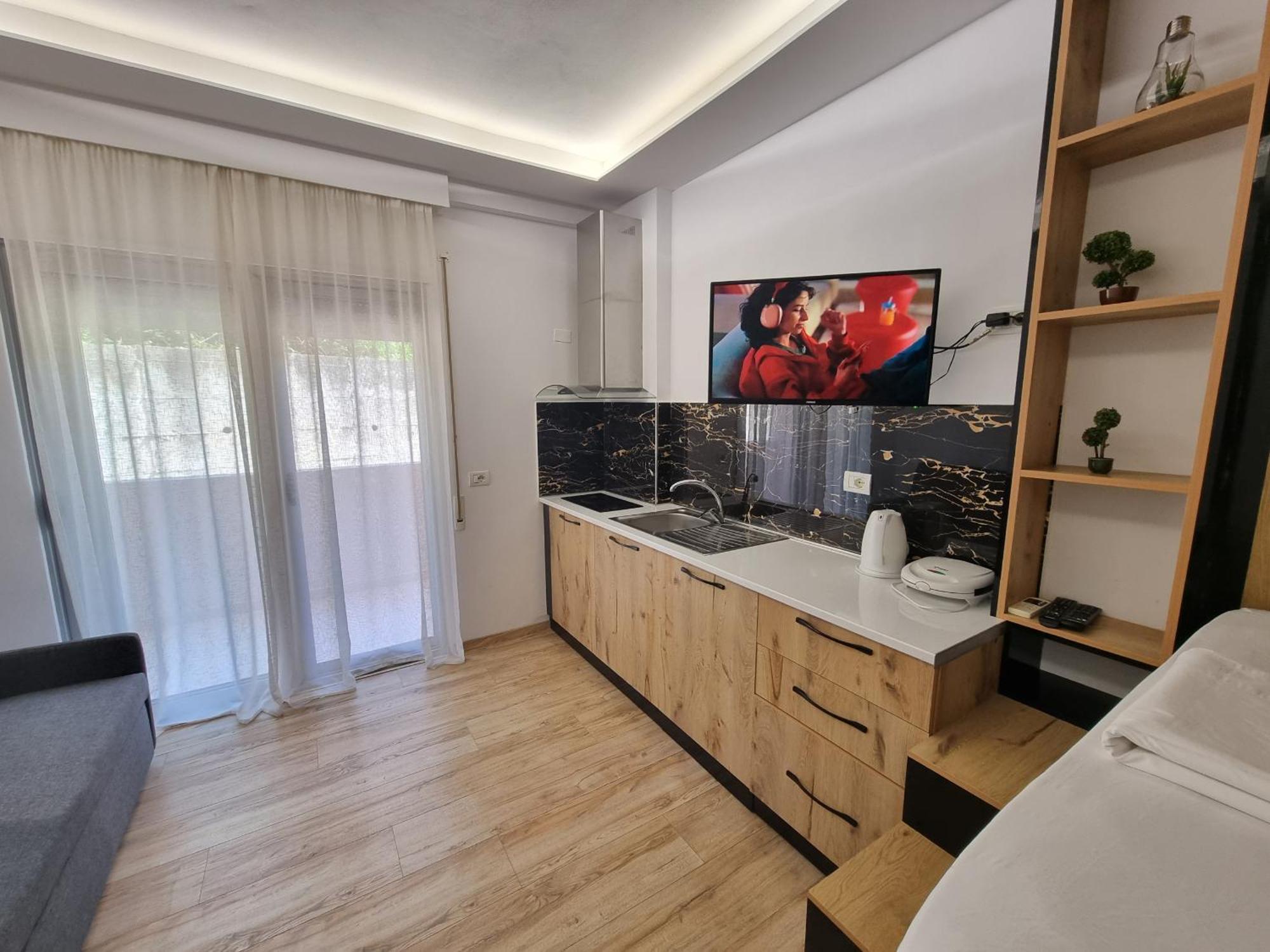 Teo'S Deluxe Studios Vlorë 外观 照片