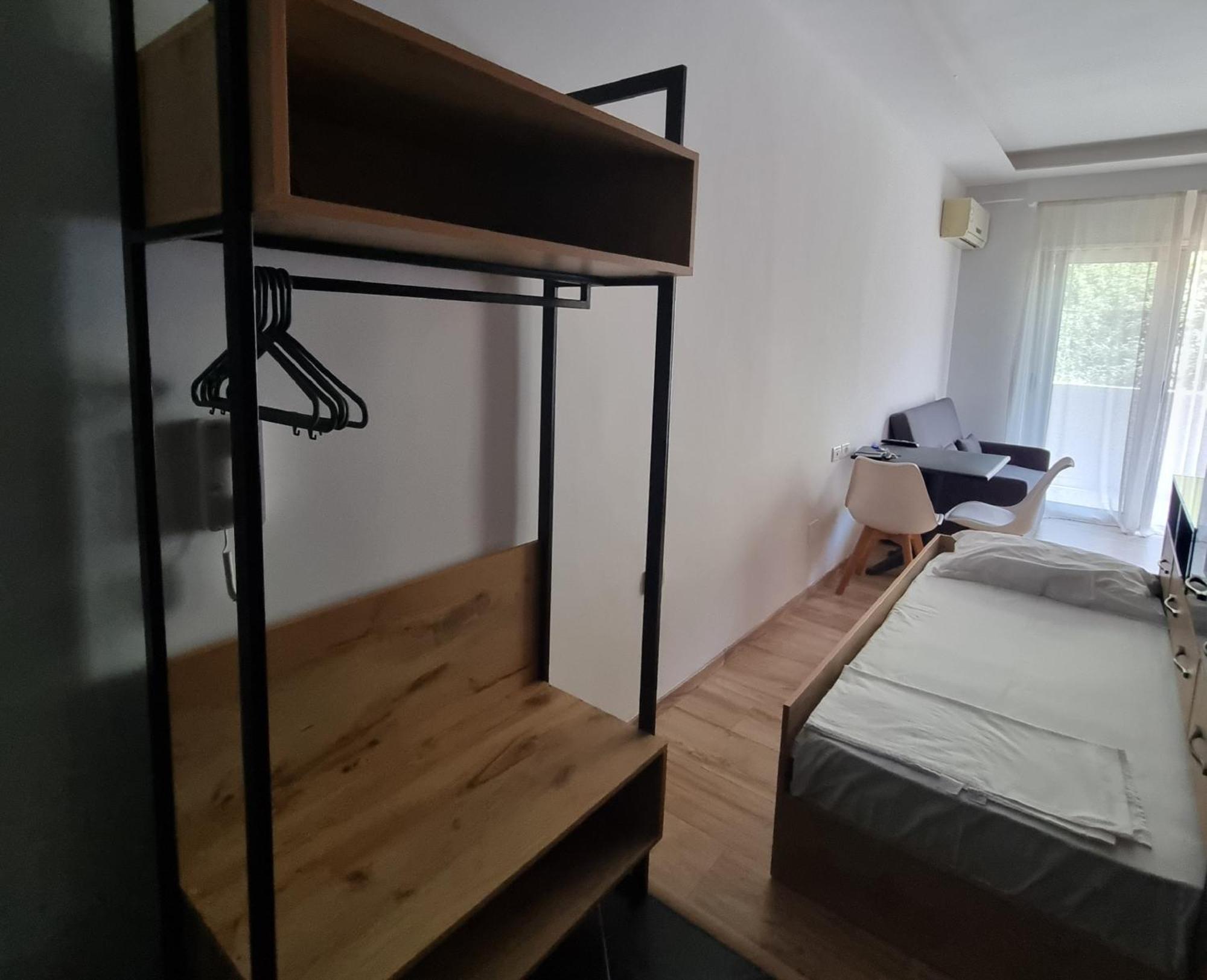 Teo'S Deluxe Studios Vlorë 外观 照片