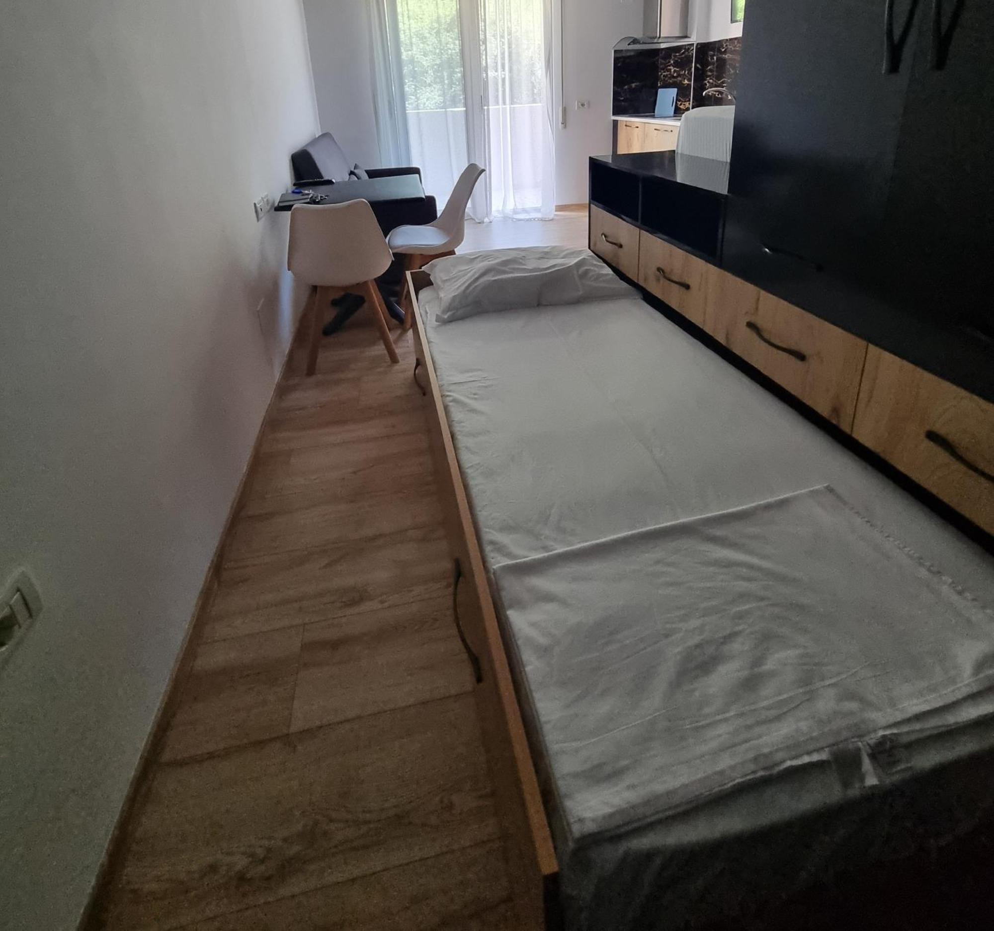 Teo'S Deluxe Studios Vlorë 外观 照片