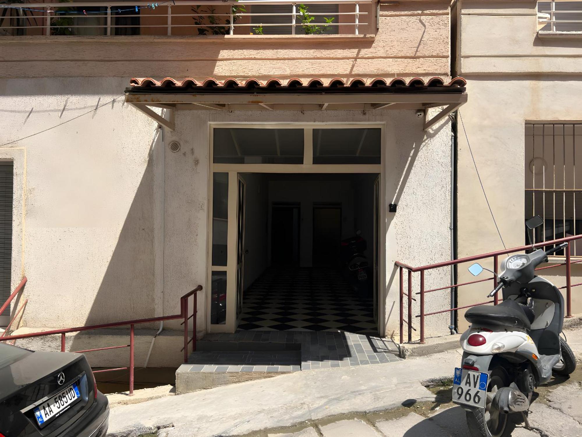 Teo'S Deluxe Studios Vlorë 外观 照片